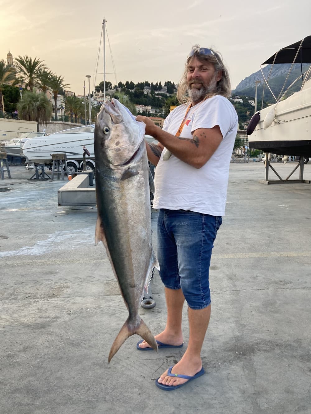 Découvrez Menton lors d'une excursion d'une journée en bateau à moteur.