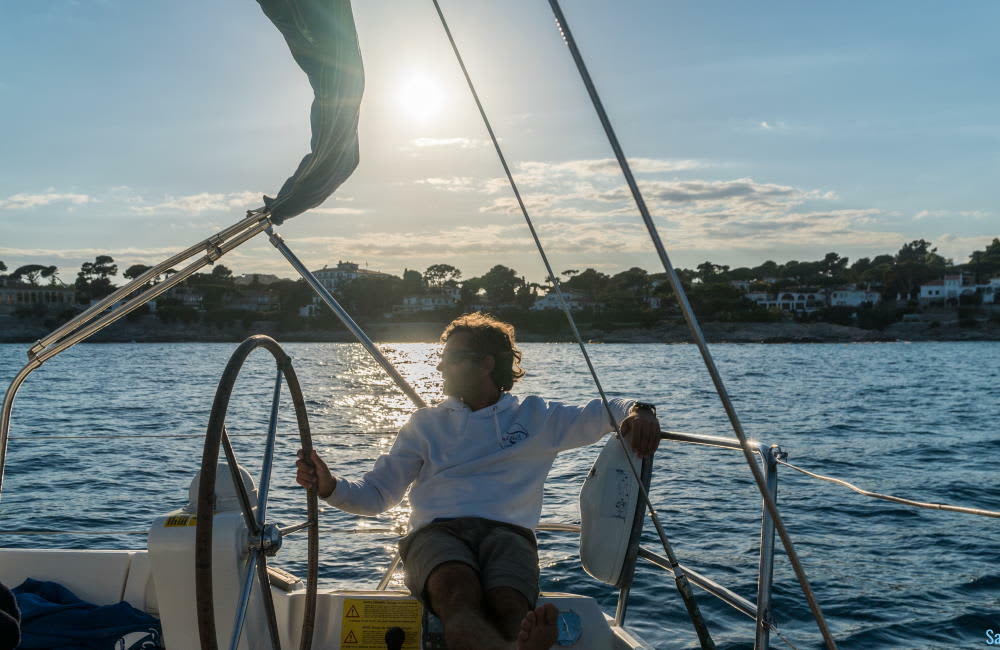 Escursione in barca a vela di un'intera giornata a Platja d'Aro.