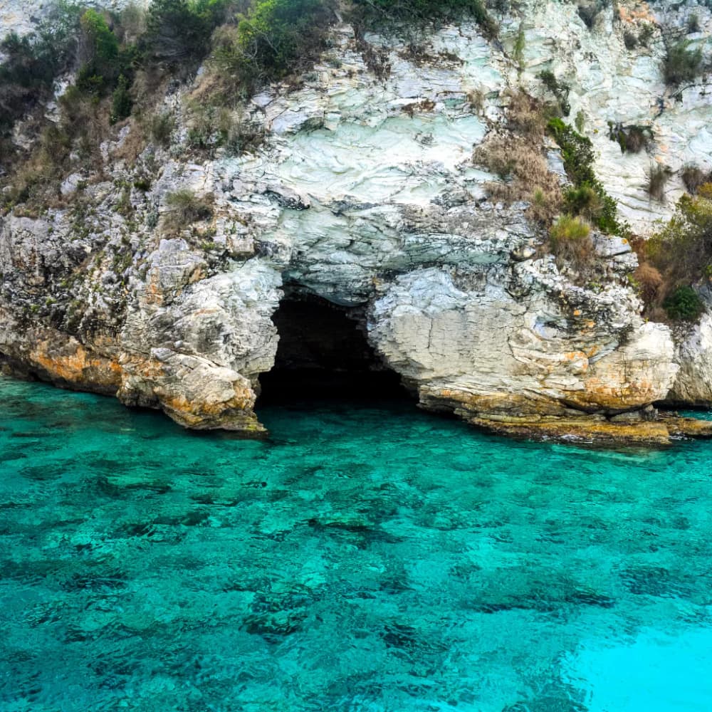 Paxos-Antipaxos-avontuur en verkenning van de blauwe grotten