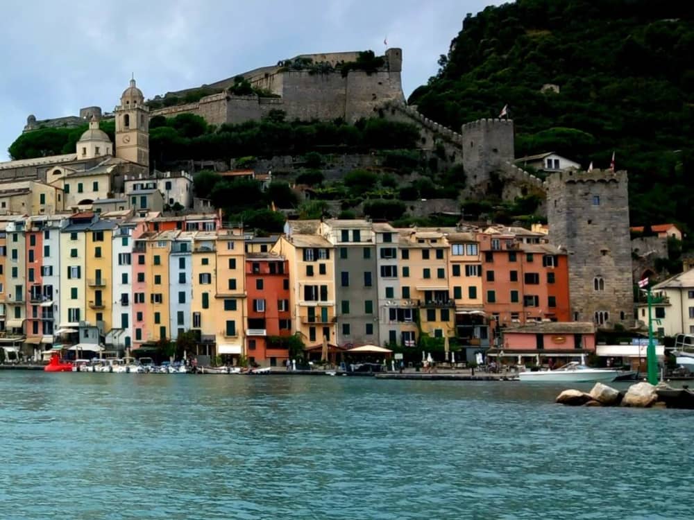 Profitez de 9 heures de balade en bateau à moteur à La Spezia