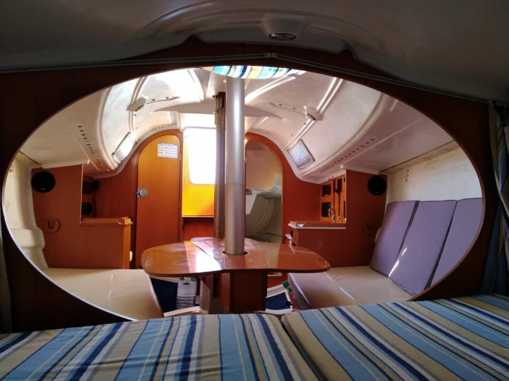 Discover Moraira on a full-day sailing trip