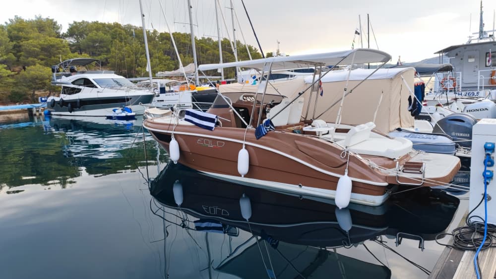 One day in Zadar on a motorboat