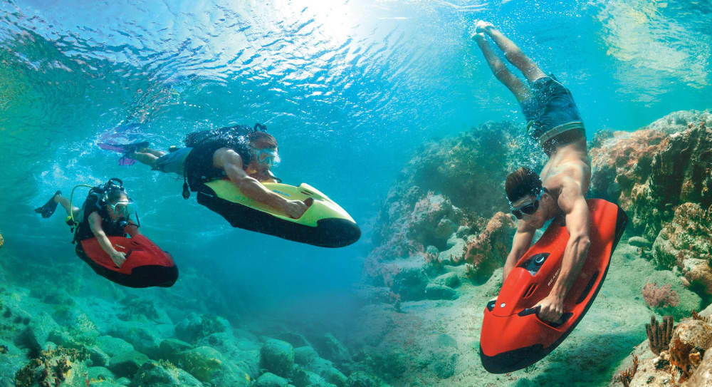 Explora Barcelona por mar: Chárter de 4 horas