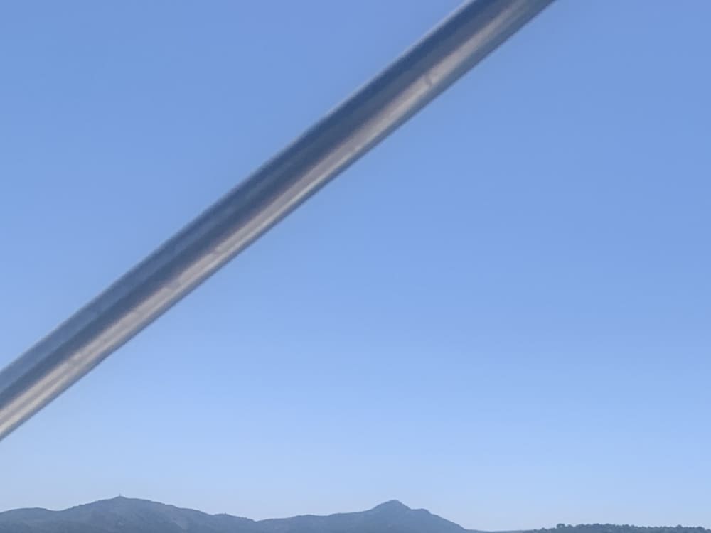 Dedica mezza giornata al relax su un motoscafo a Canet-en-Roussillon.