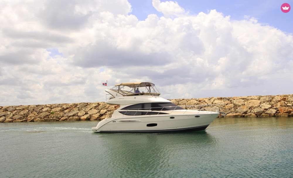 Kustuitje per motorboot – Ontdek de verborgen pareltjes van La Romana