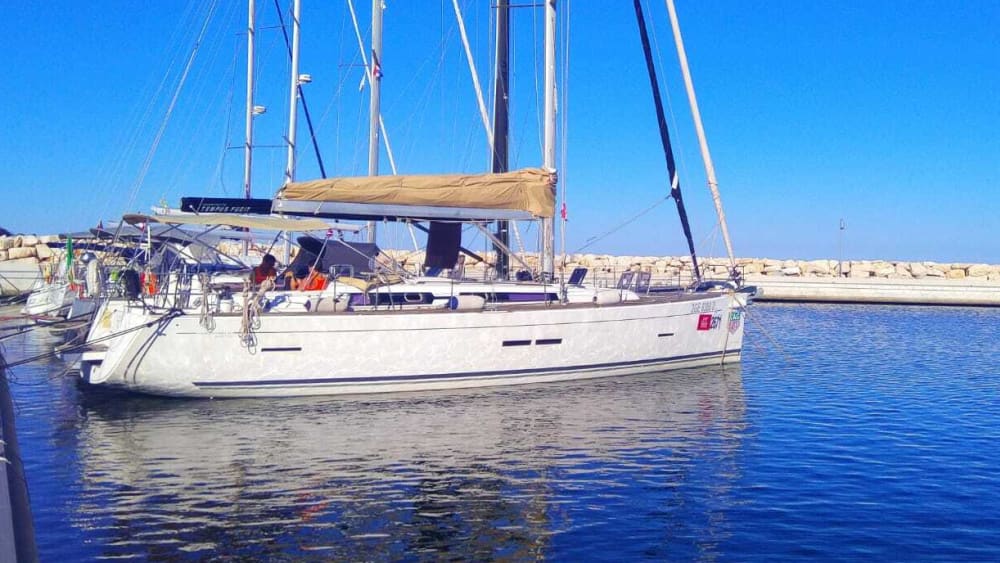 Geniet van een hele dag zeilen in Lignano Sabbiadoro op een zeilboot.
