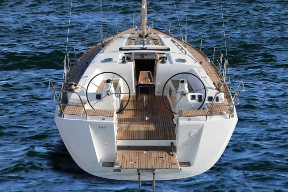 Geniet van een hele dag zeilen in Lignano Sabbiadoro op een zeilboot.