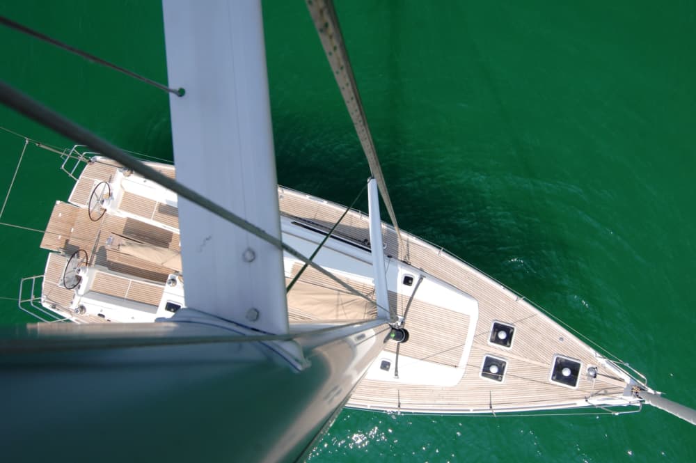 Geniet van een hele dag zeilen in Lignano Sabbiadoro op een zeilboot.