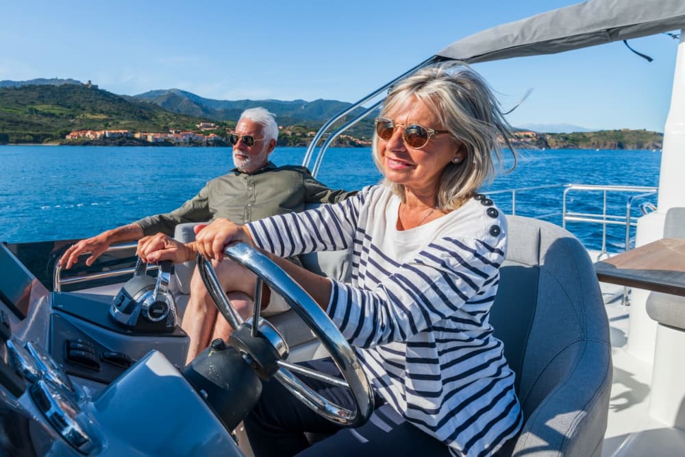 Explorez Palma de Majorque en bateau : une journée complète sur l'eau à bord d'un bateau à moteur