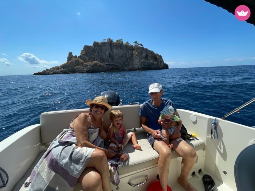 Закат в Амальфи: Золотой час на побережье Амальфи