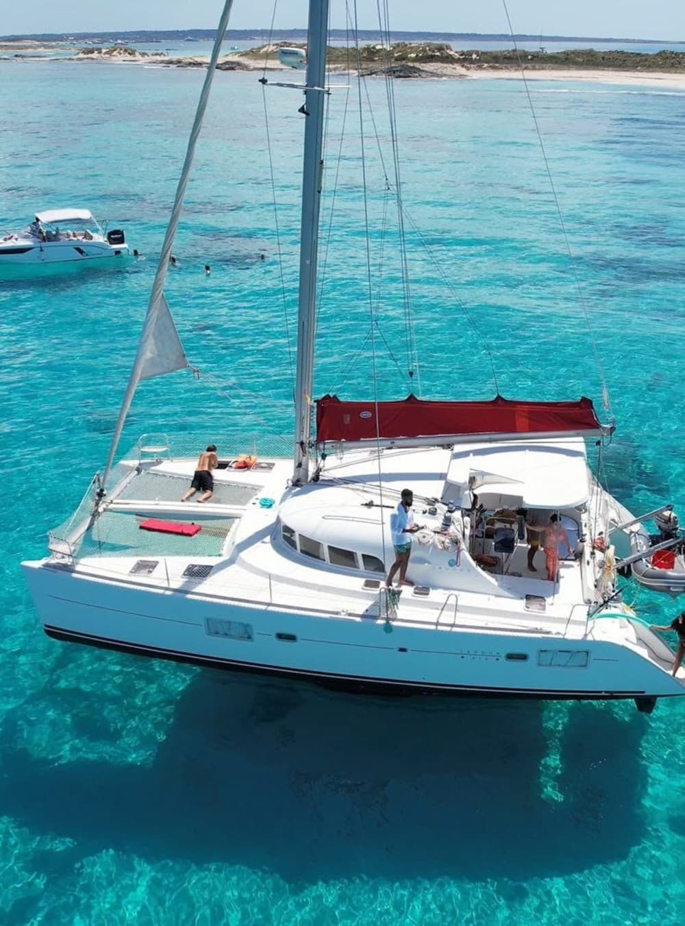 Vacker katamarankryssning från Ibiza till Formentera 6 timmar