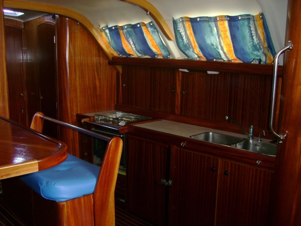 Profitez d'une journée complète sur un voilier au Grau-du-Roi