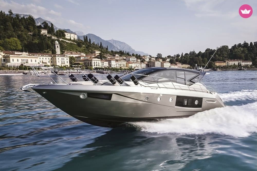 1 all-inclusive day aboard your private yacht: Cap d'Antibes / Lérins Islands