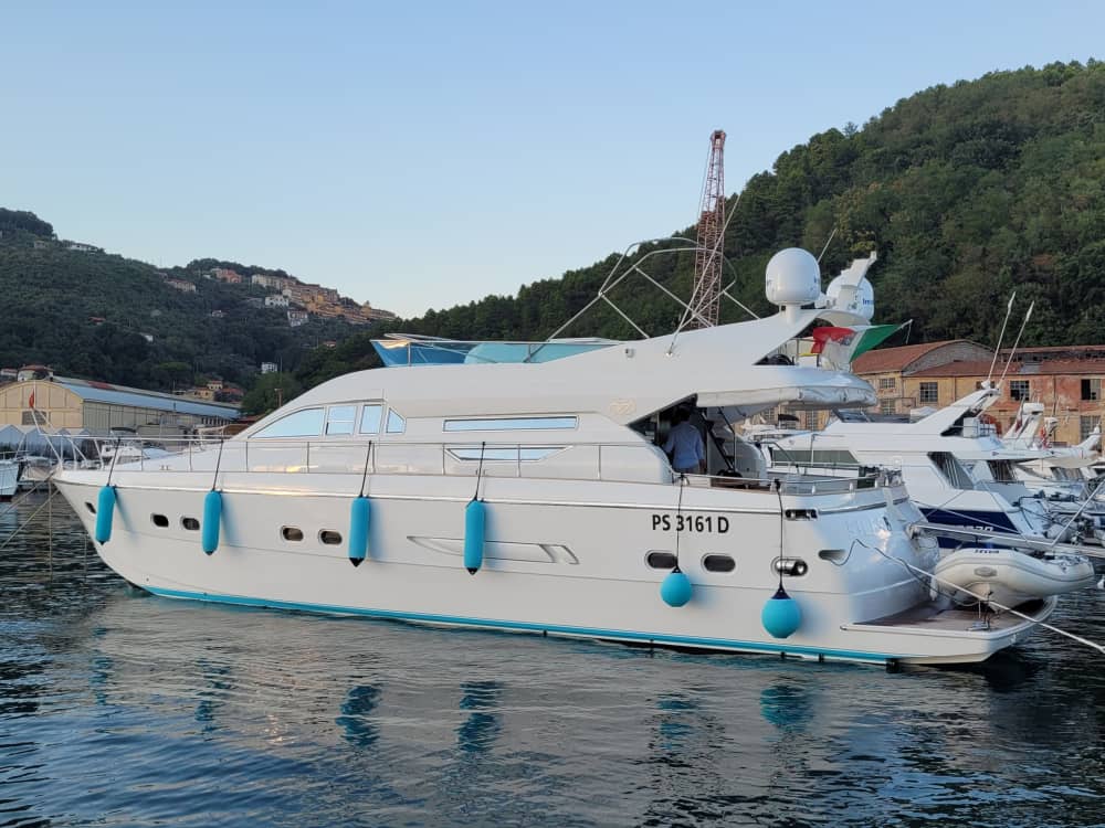 Une journée autour de La Spezia : profitez de 9 h de découverte en bateau à moteur