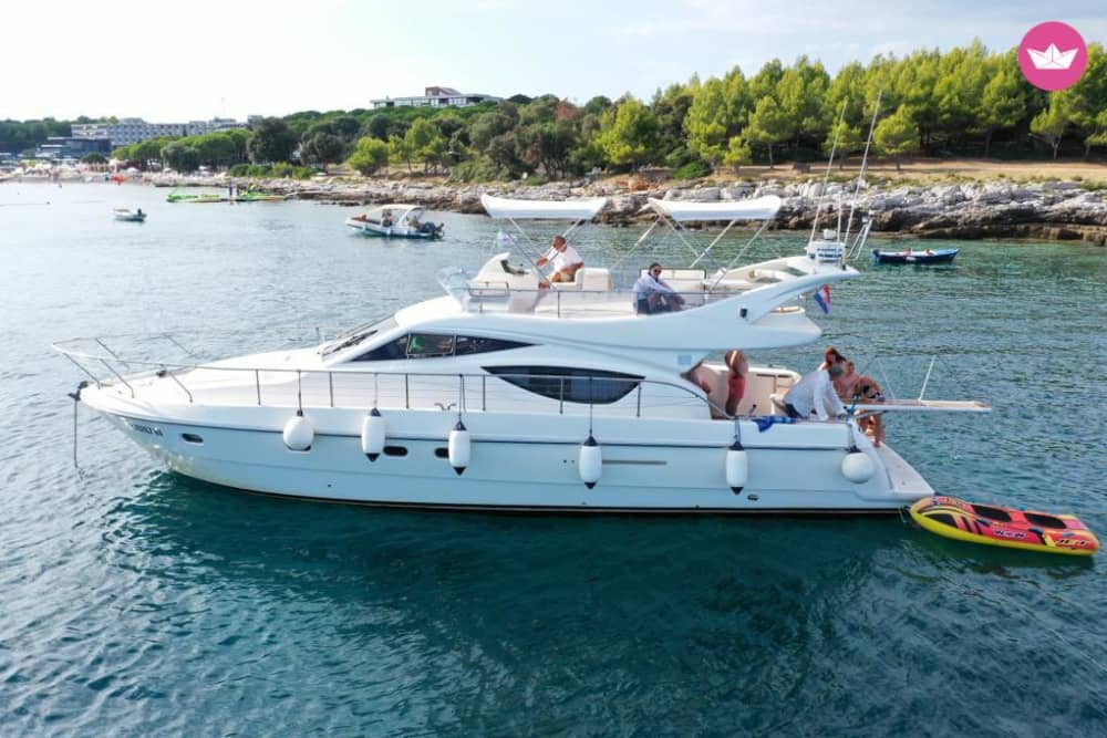 8-stündige Kreuzfahrt: Küste von Rovinj, Lir-Fjord, Vrsar und mehr mit Getränken, Snacks und Aperitif