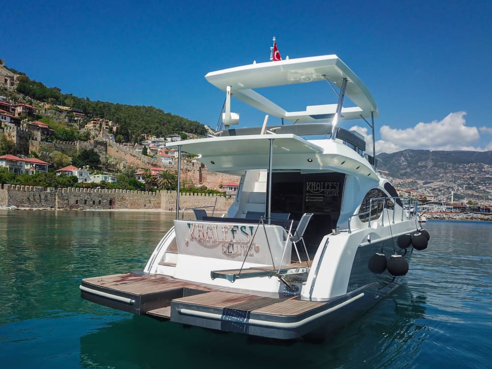 Privater Bootsausflug rund um Alanya mit einem Motorboot