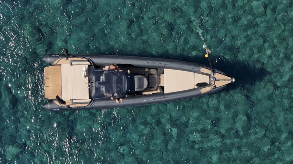 Caldera Premium Private Cruise (full day)