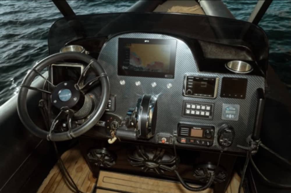 Caldera Premium Private Cruise (full day)