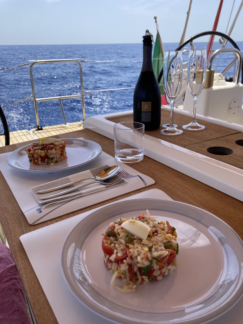 Italian dreams start at sea: A 8h voyage through the heart of Amalfi
