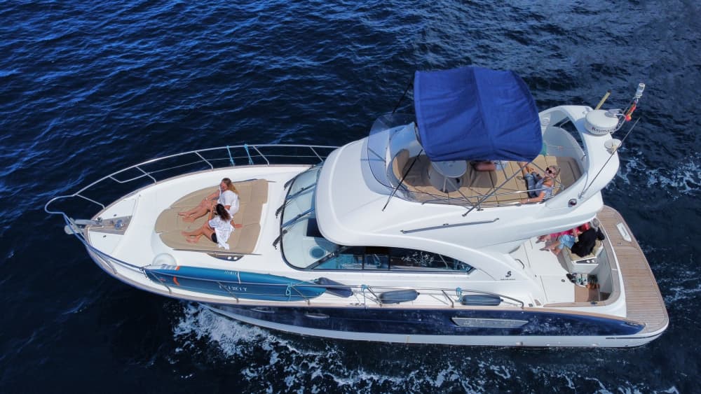 Croisière exclusive en yacht : explorez Los Gigantes, la baie de Masca et les merveilles de la faune à Tenerife