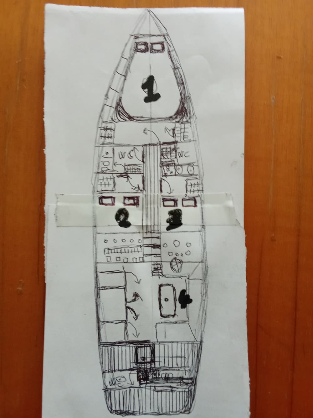 Goditi il sole con un'escursione in barca di 9 ore a Taranto.