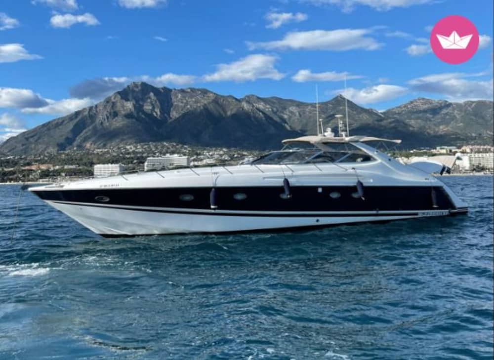 Mini Cruzeiro ao Pôr do Sol: Escapada Cênica de 2 Horas para o Marbella Club em um Iate de 20 Metros