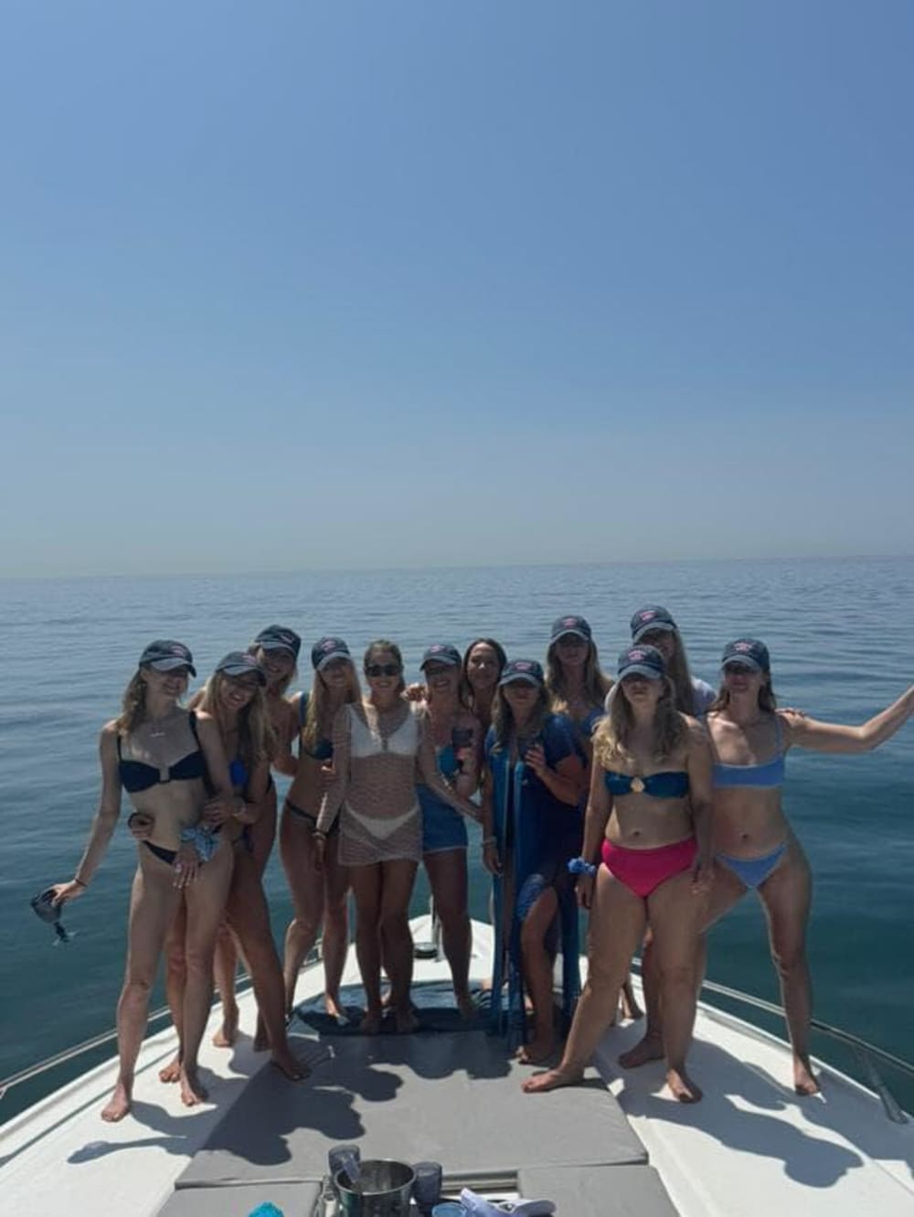 6-hour cruise on a 20-meter yacht