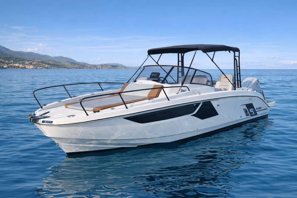 Beneteau flyer 8