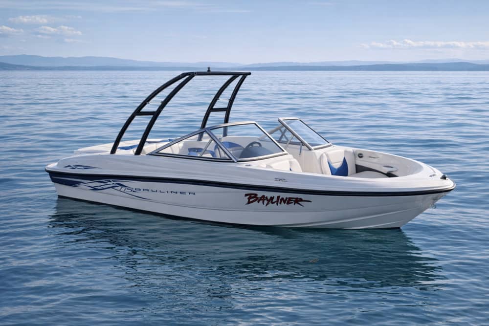 Bateau wake, bouée & balade