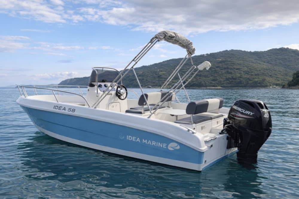 Rent a fantastic speedboat Idea 58  - no cinque terre