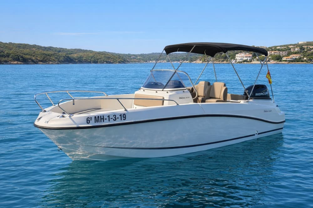 Hyra båt Motorbåt QUICKSILVER ACTIV 555 OPEN Mahón