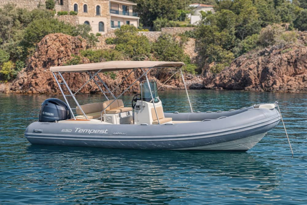 Hyra båt RIB-båt Capelli Capelli Tempest 650 Fréjus