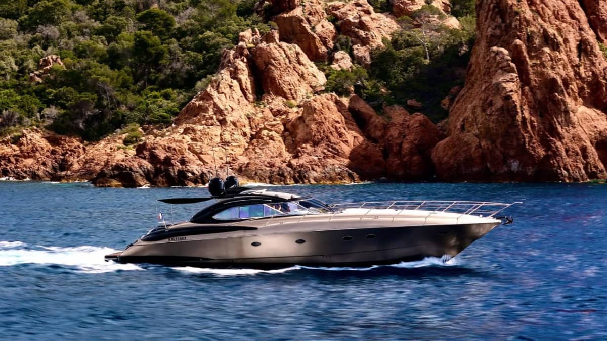 EXPLORATION CRUISE – LÉRINS ISLANDS & CALANQUES