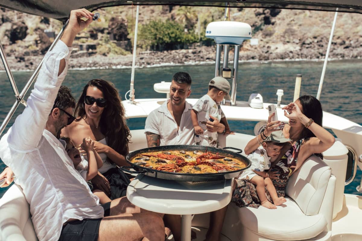 3-uur durende all-inclusive charter