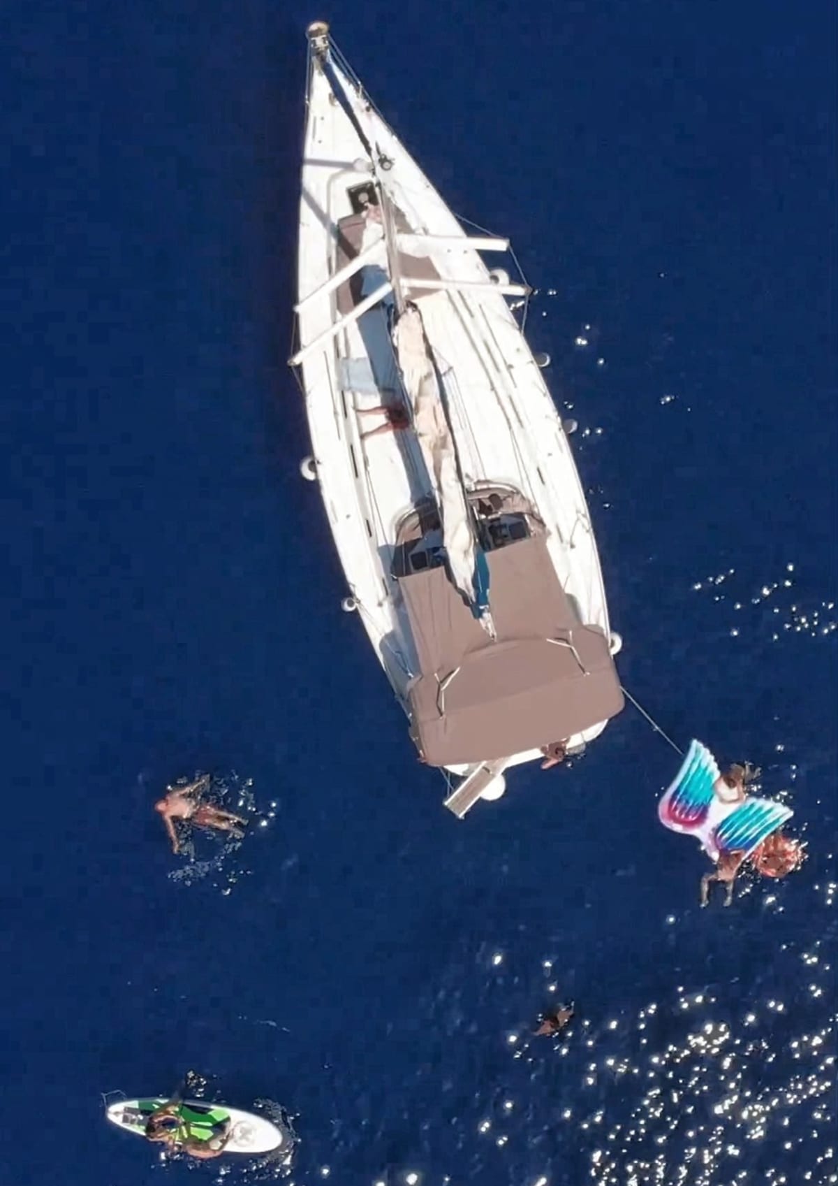 Full-day sailing experience in Barcelona