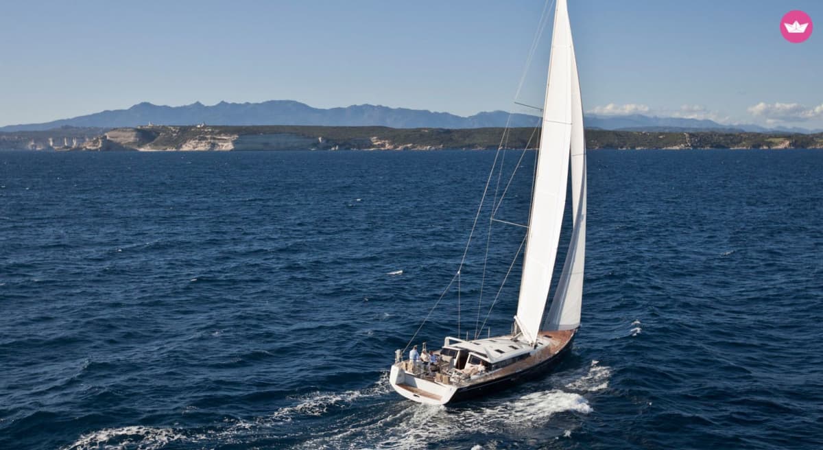 L’Évasion Authentique : 8h de Voile & Sérénité à Antibes