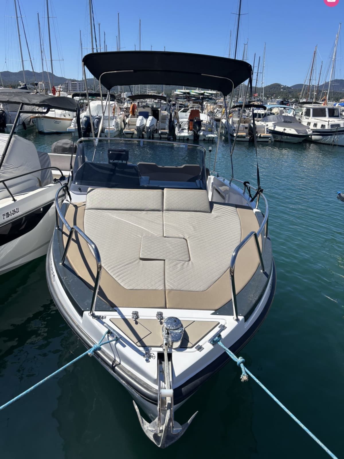 Acht uur durende excursie rond Ibiza: San Antonio. - Click&Boat