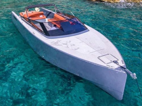 Hvar in 3 hours – Coves, cliffs & Island charm