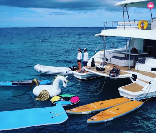 VOGUE — Catamarano a motore Leopard 51PC con capitano e hostess