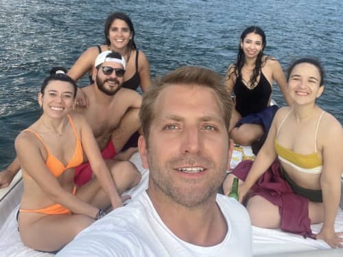 4-hour private boat tour of Lake Como from Como to Bellagio
