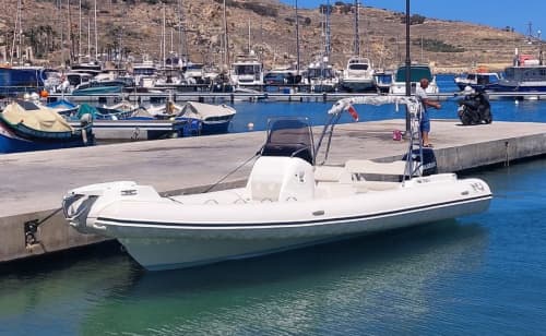 Excursion privée en bateau à moteur autour de Malte