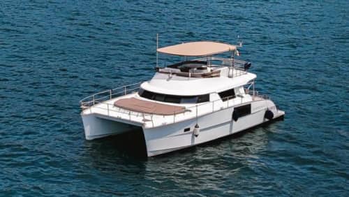 Ganztägige Bootstour nach Capri & Positano