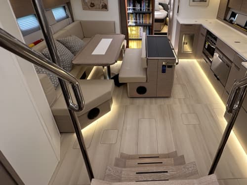 Gallery: image #6