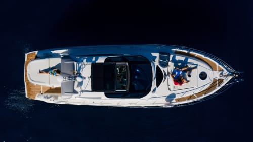 Discover Amalfi on a motorboat for 7 hours