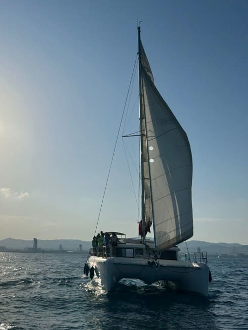 Luxury catamaran experience in Barcelona for groups