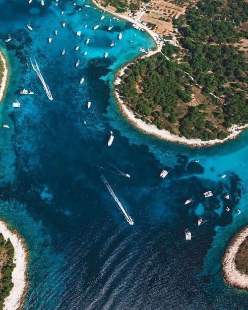 Excursión privada de medio día en barco desde Split a las islas Hvar y Pakleni