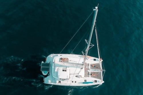 Discover Roses on a full-day sailing excursion