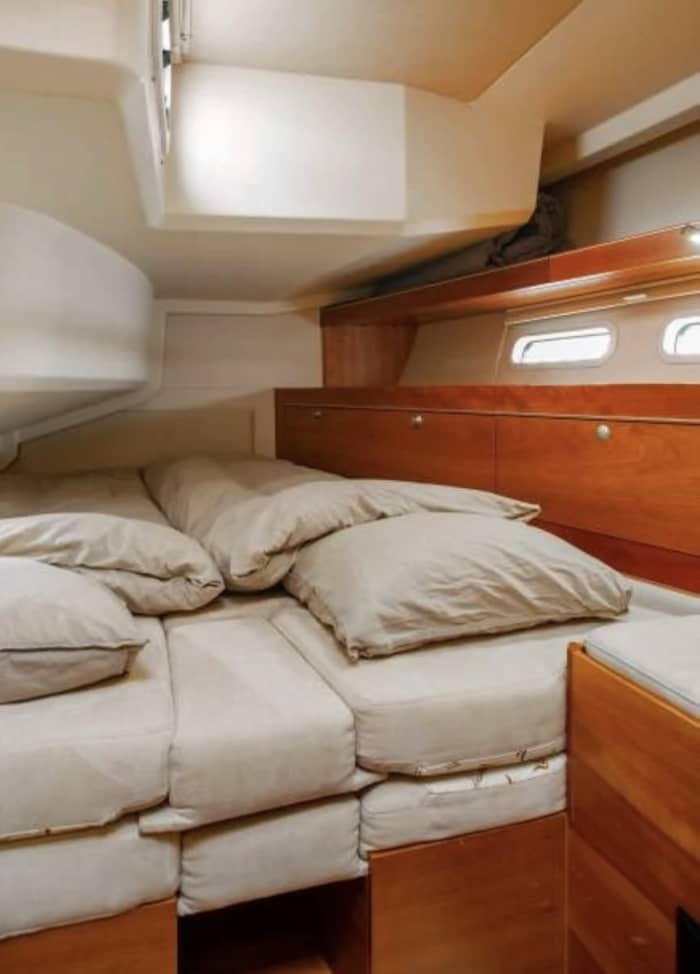 Ontdek de Eolische Eilanden in één dag: het ware Dolce Vita op een zeilboot.