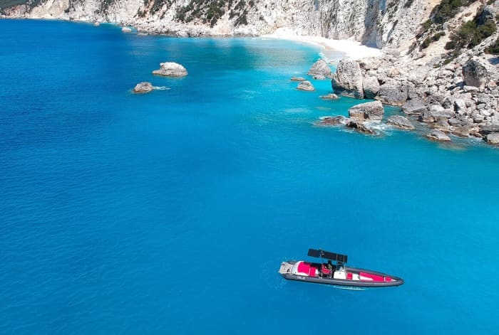 White, blue, and divine: A full day on a motorboat