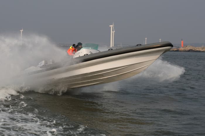 White, blue, and divine: A full day on a motorboat